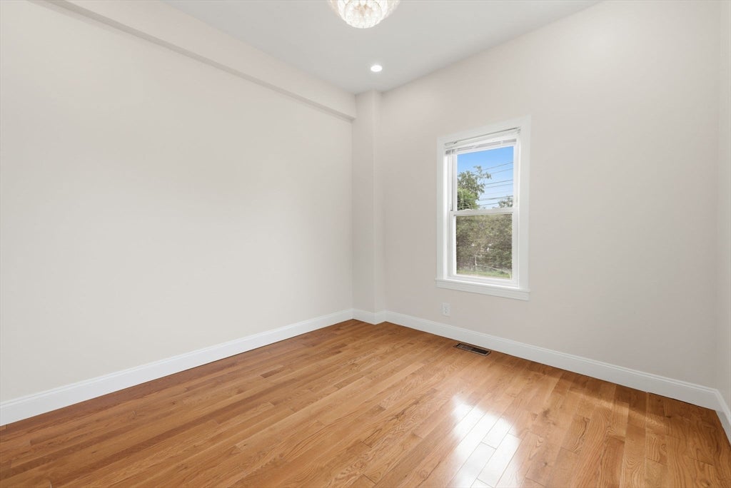 222 Hamilton St, Saugus, MA, 222 Hamilton St, Saugus, MA Photo #30