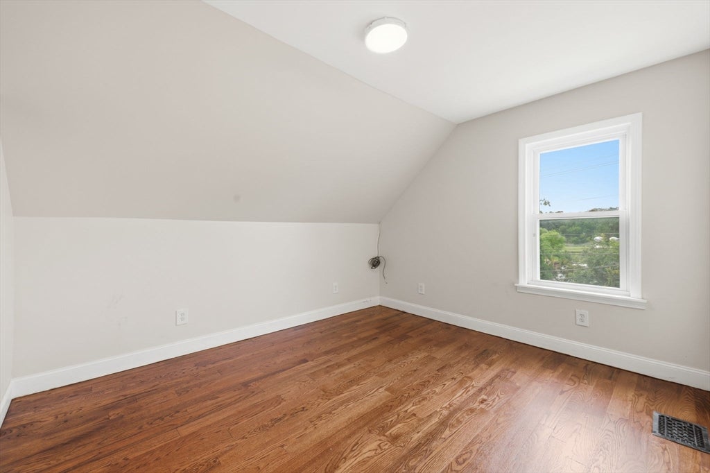 222 Hamilton St, Saugus, MA, 222 Hamilton St, Saugus, MA Photo #25