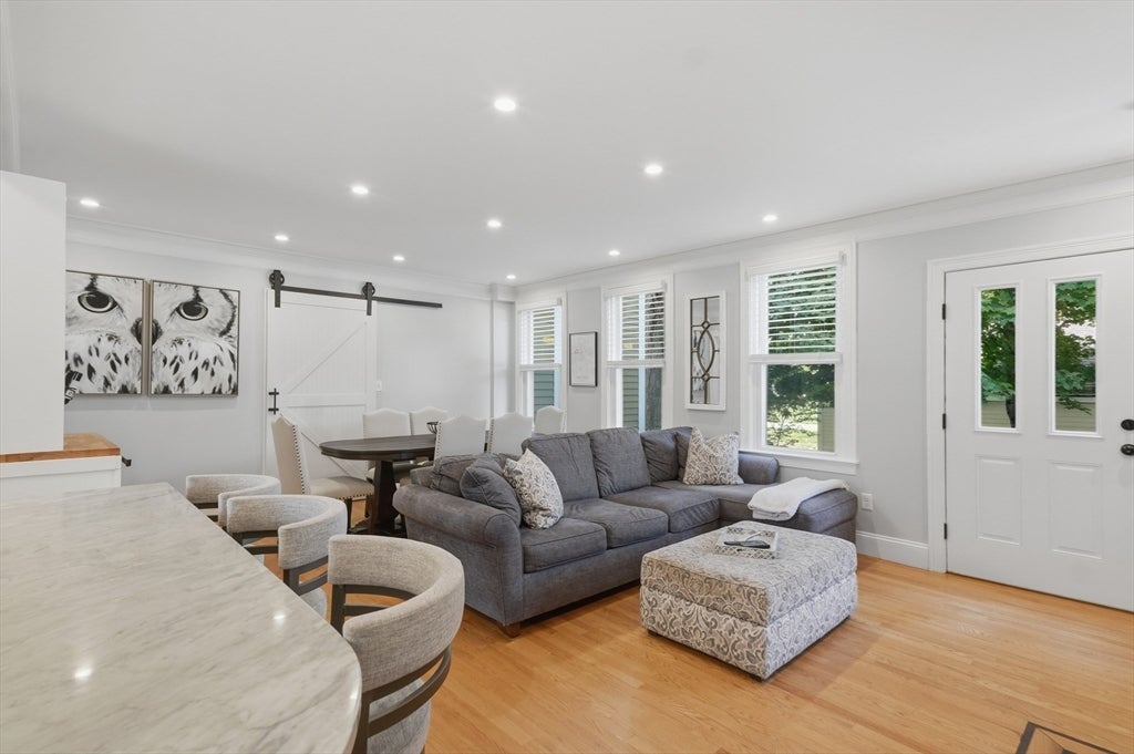 19 Eliot St 2