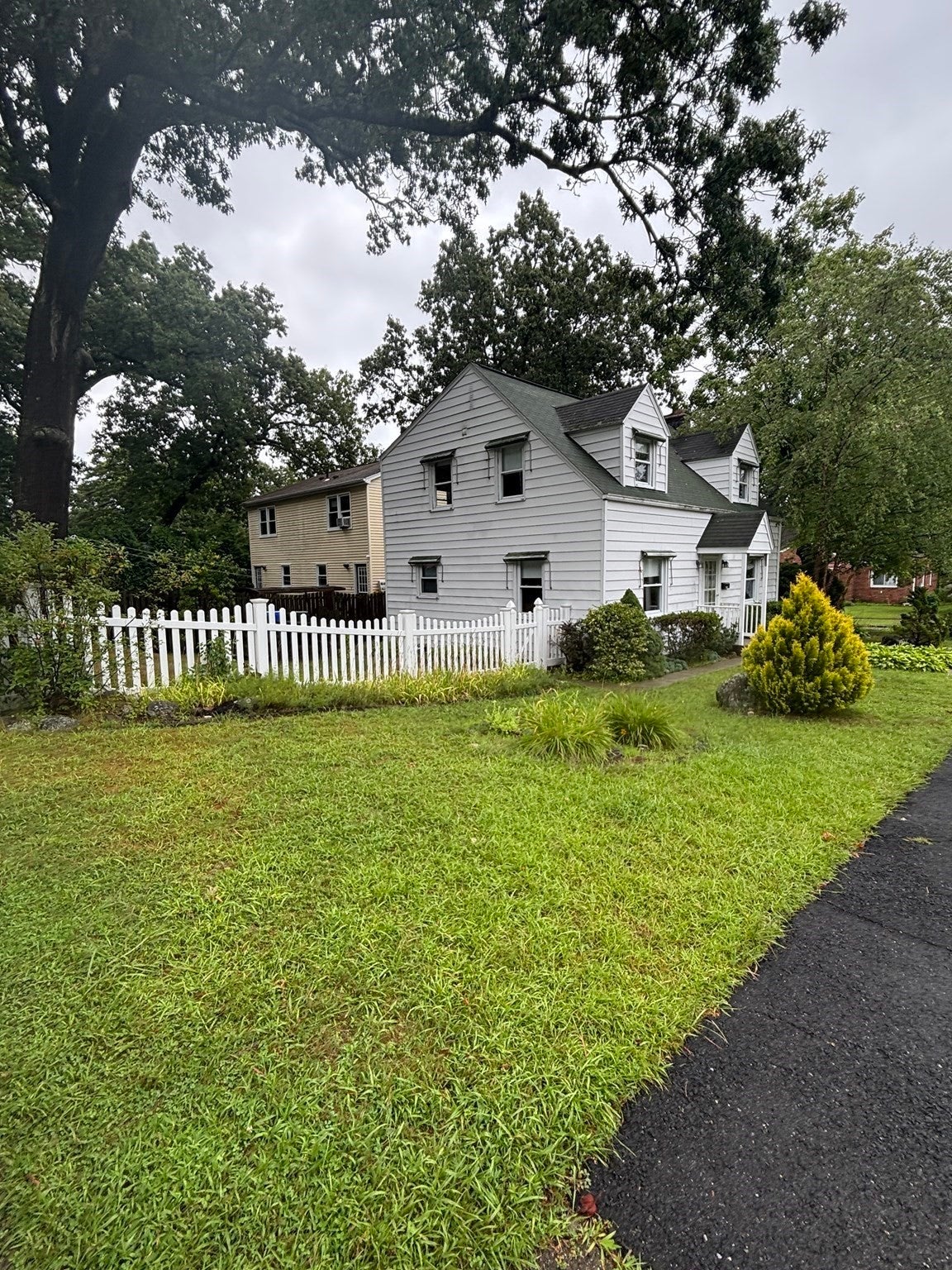 137 Appleton St, Springfield, MA Photo #2