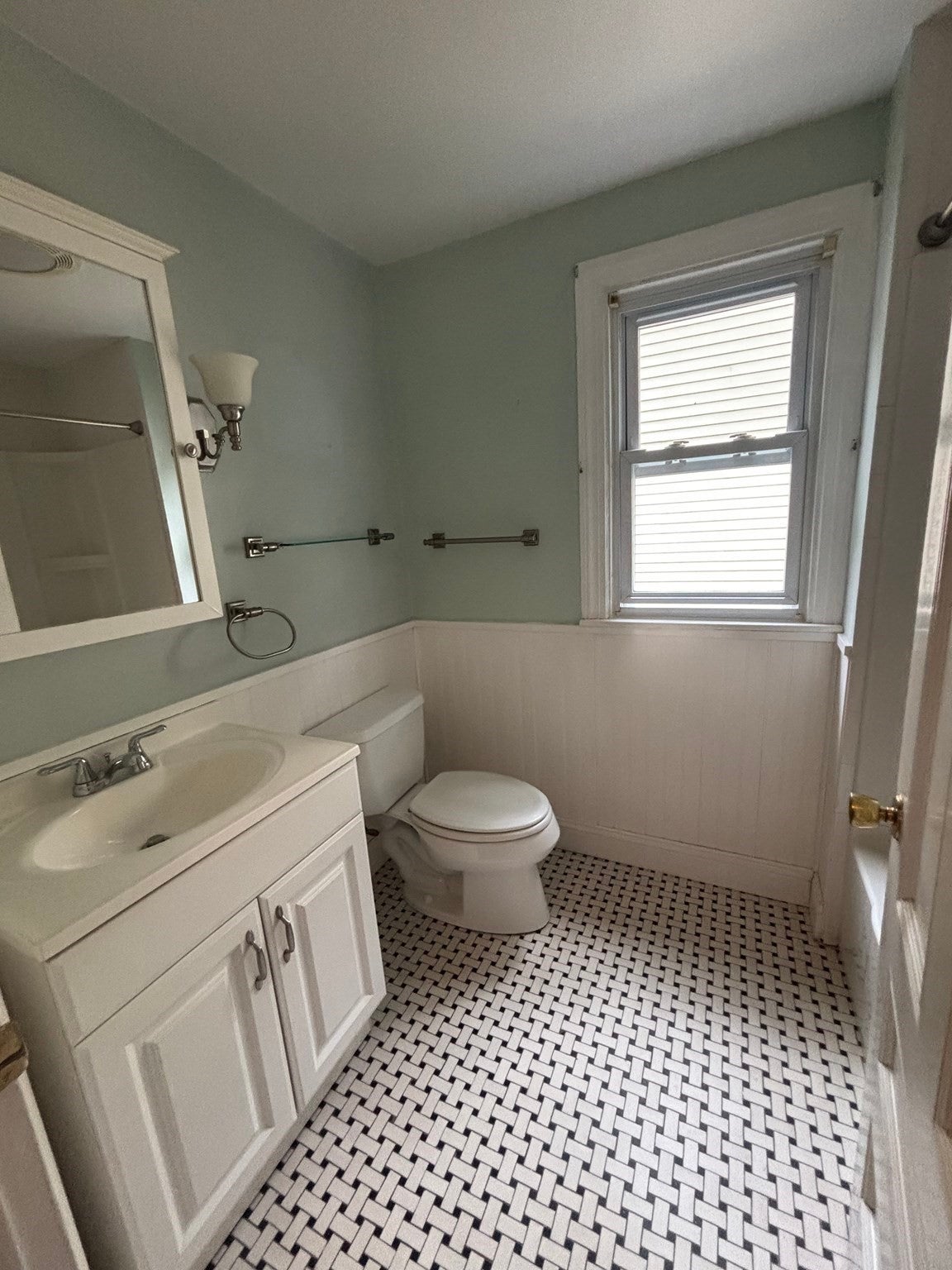 137 Appleton St, Springfield, MA Photo #23