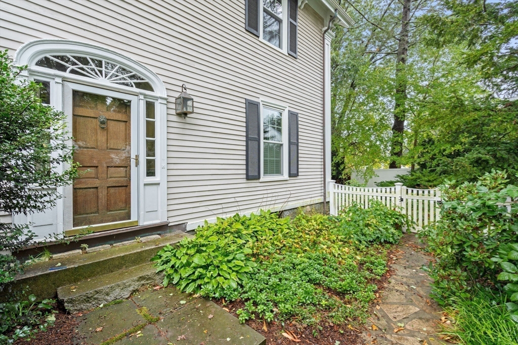 600 East Street