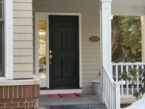 205 Hayfield 205 Wayland MA 01778