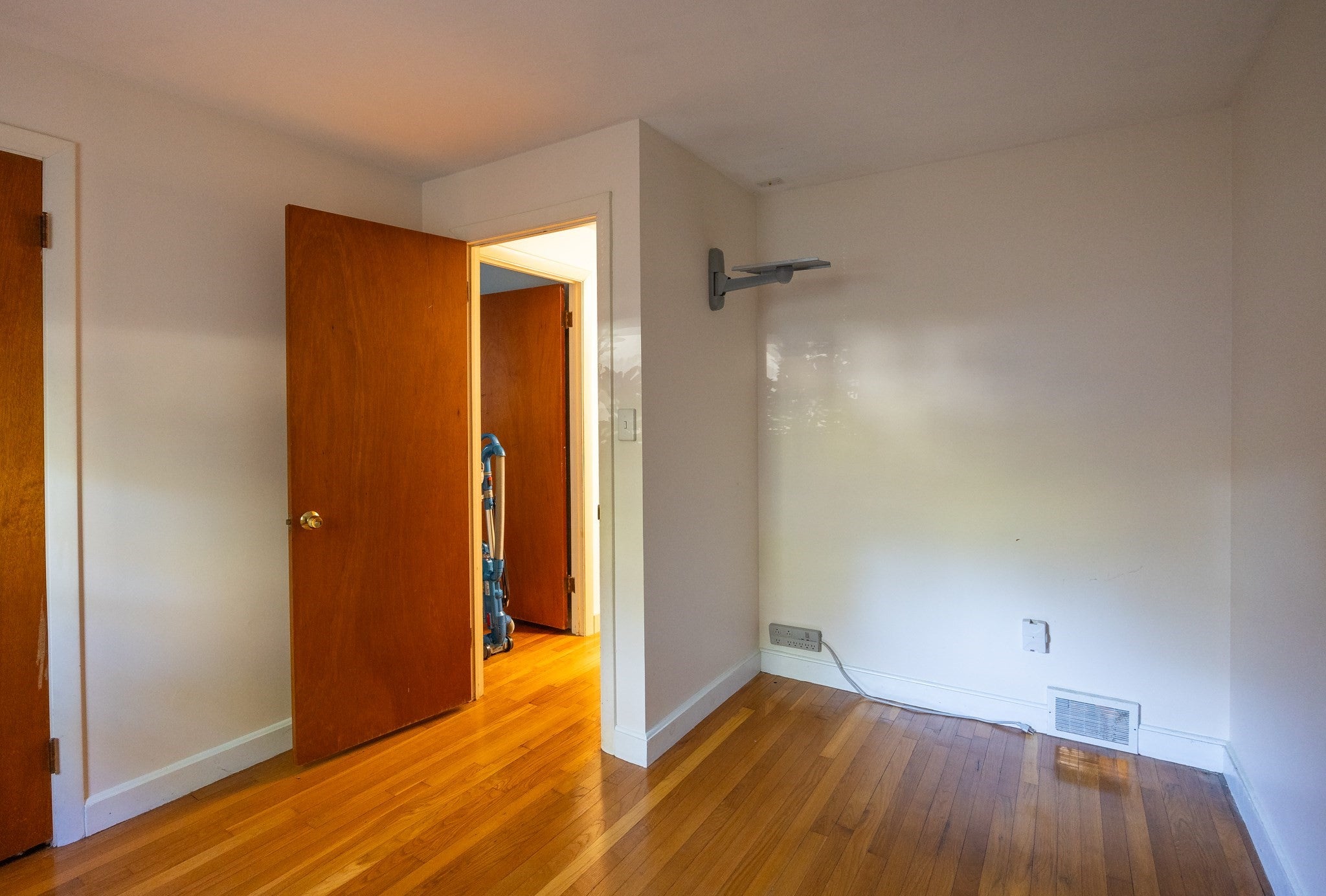 2 Homestead Rd, Middleboro, MA, 2 Homestead Rd, Middleboro, MA Photo #20