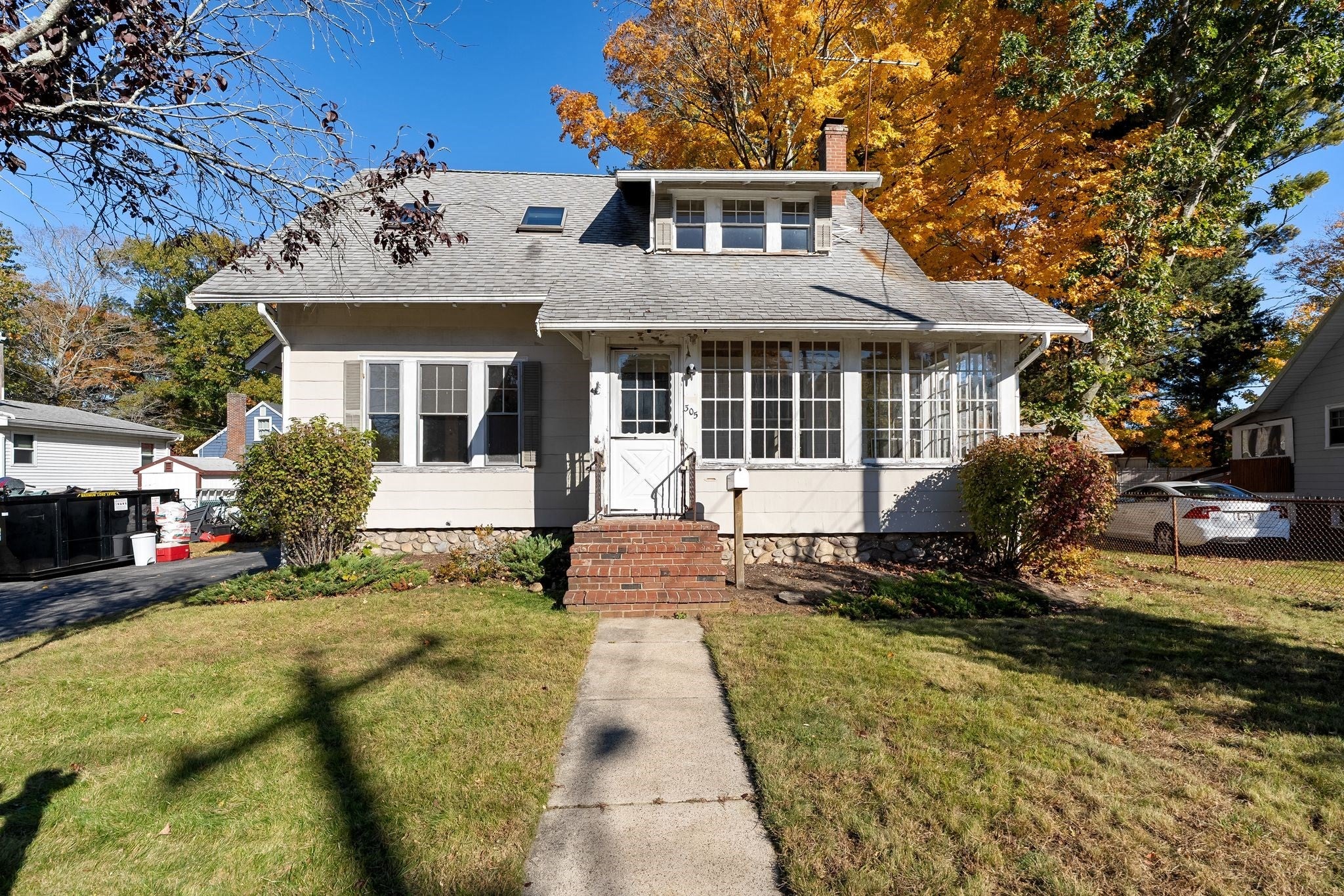Photo of 305 Liberty Street, Rockland, MA