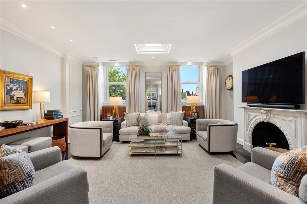 30 Marlborough St PH
