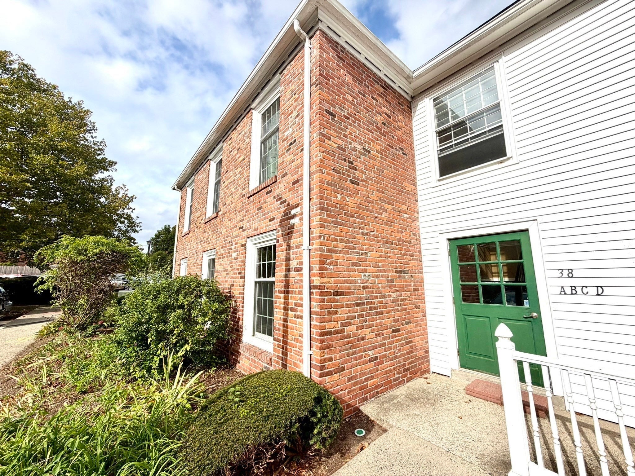 38 Yorktown Drive #A, Springfield, MA, 38 Yorktown Drive #A, Springfield, MA Photo #2