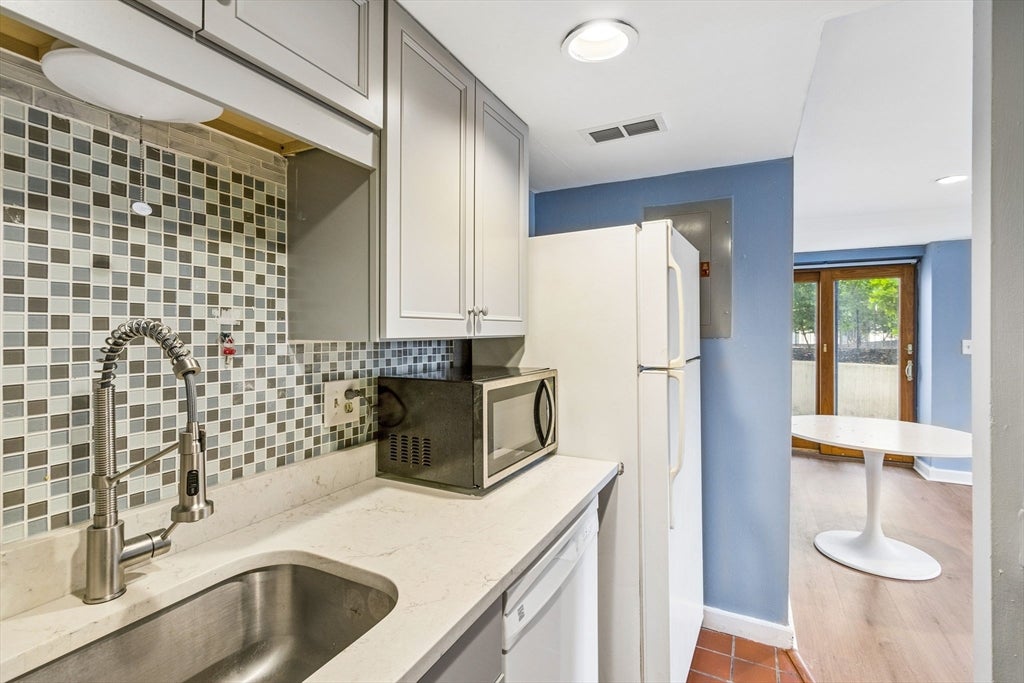 33 Brainerd Rd #109, Boston, MA, 33 Brainerd Rd #109, Boston, MA Photo #25