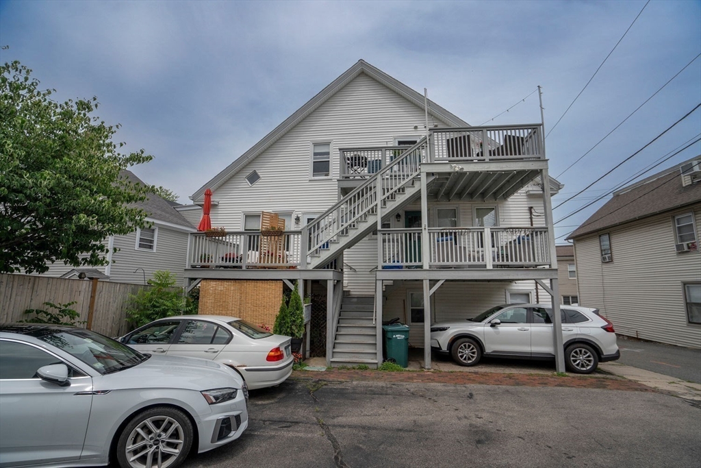 169 Merrimac St 5
