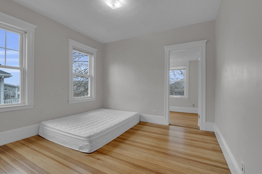 64 Commonwealth Rd, Watertown, MA Photo #18