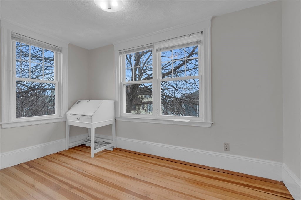 64 Commonwealth Rd, Watertown, MA Photo #17
