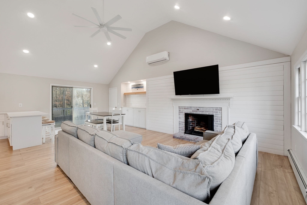 29 Butternut Cir
