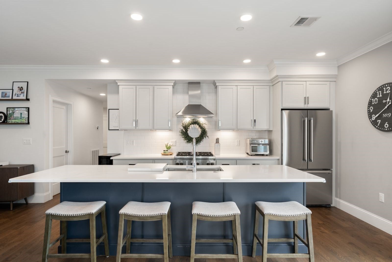 138 Neponset Ave 4