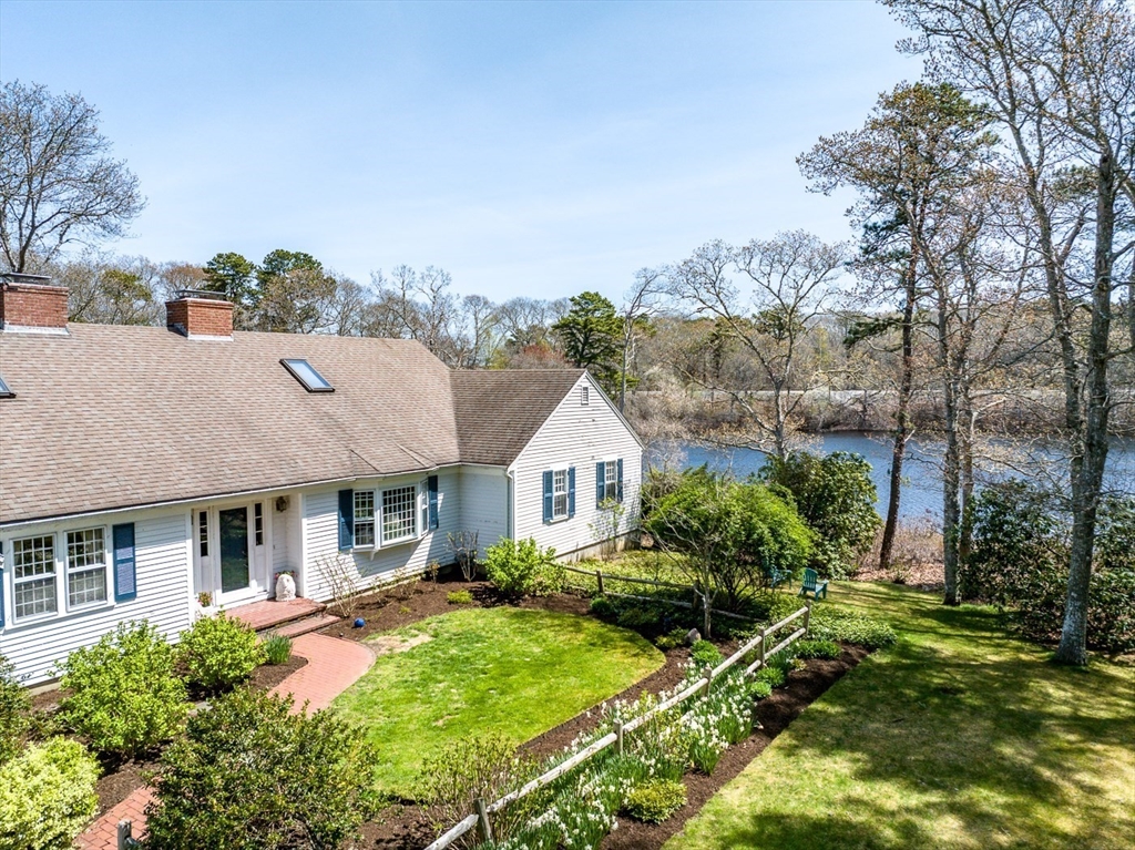 42 Medinah Dr