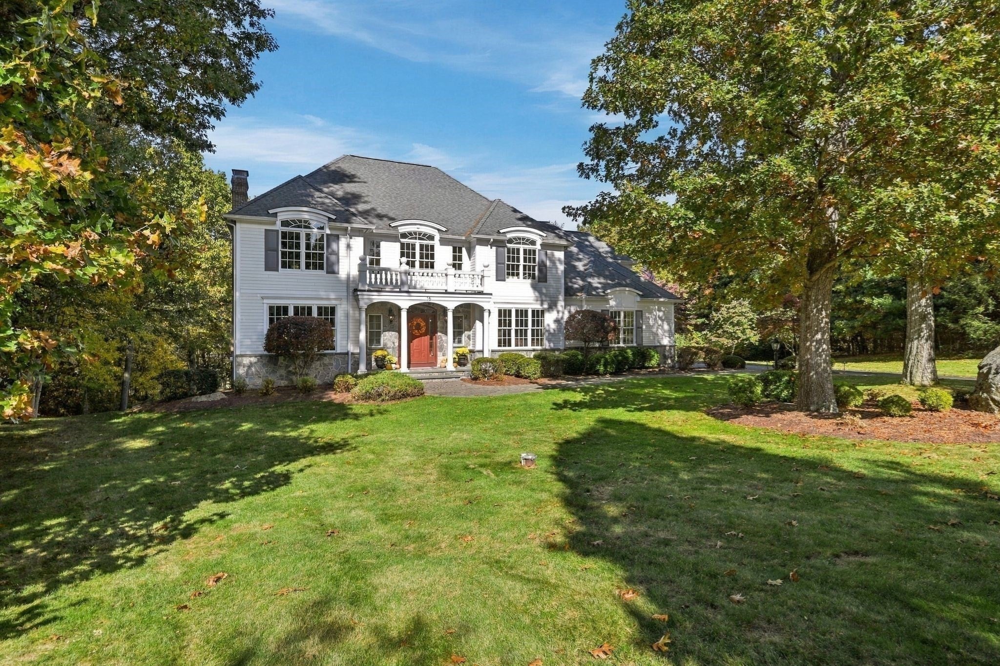16 Falcon Heights
