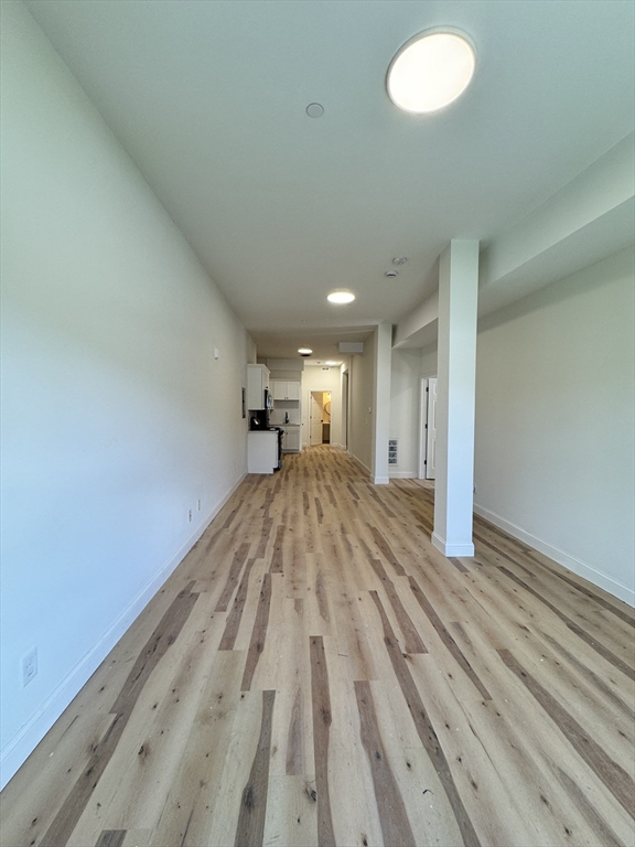 605 Millbury St, Worcester, MA Photo #26