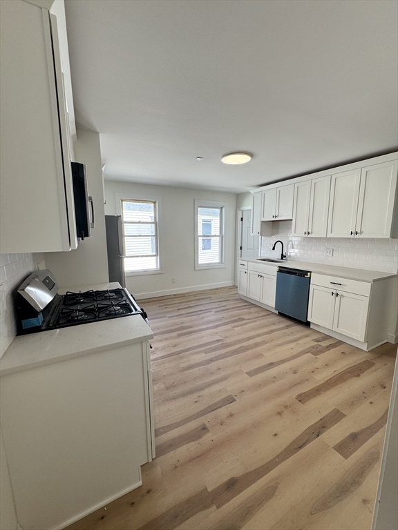 605 Millbury St, Worcester, MA Photo #19