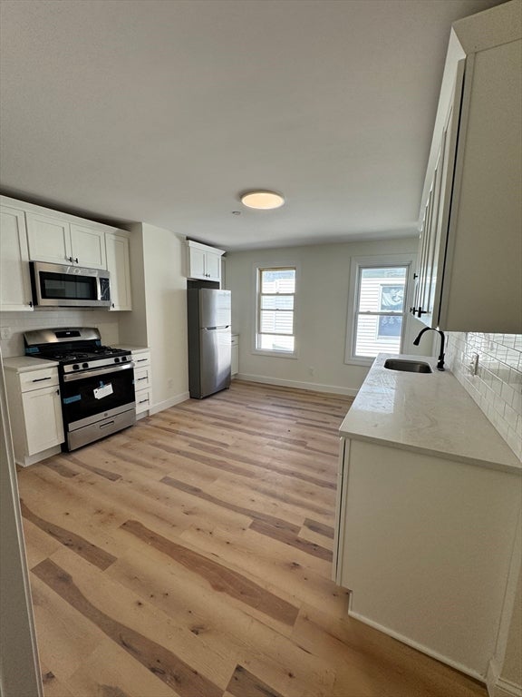 605 Millbury St, Worcester, MA Photo #21