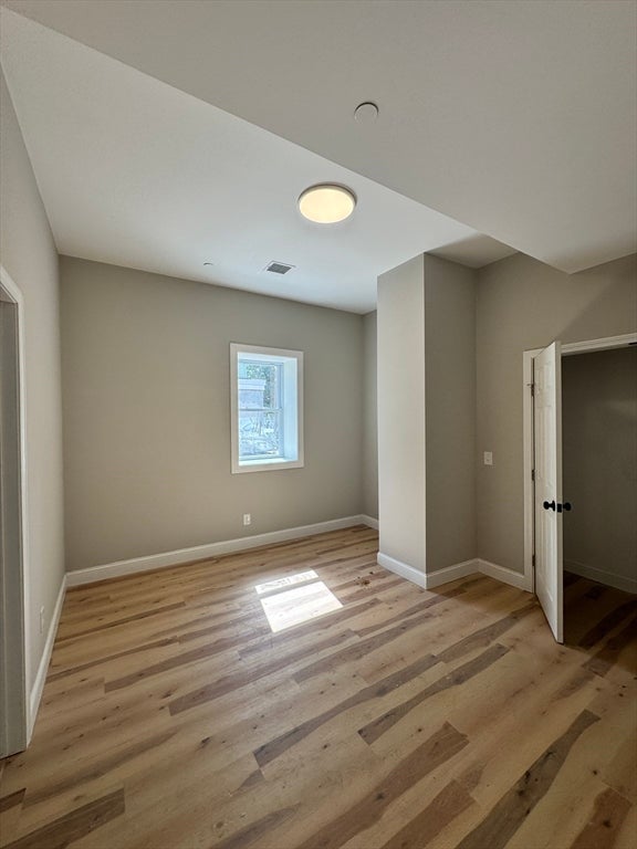 605 Millbury St, Worcester, MA Photo #30