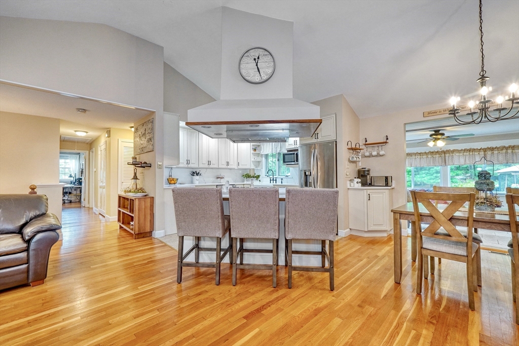 13 Tamarack Road