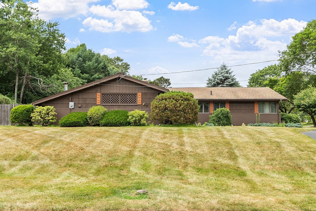 60 Dick Dr.