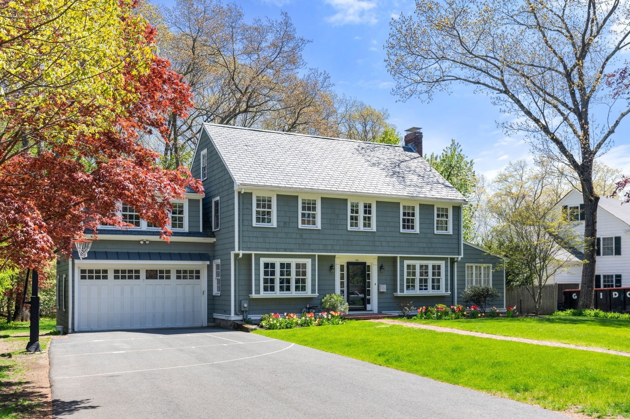 104 Fairbanks Avenue