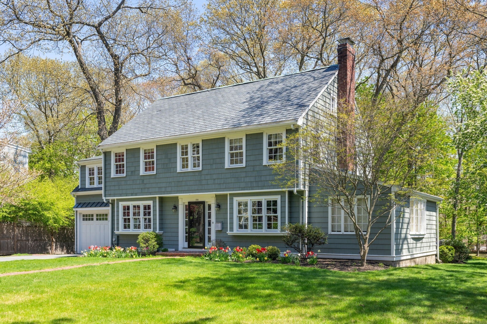 104 Fairbanks Avenue
