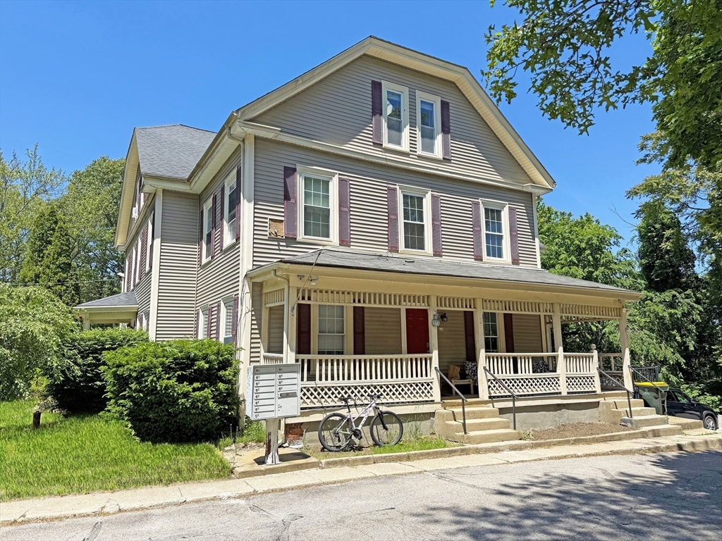 338 Summer St