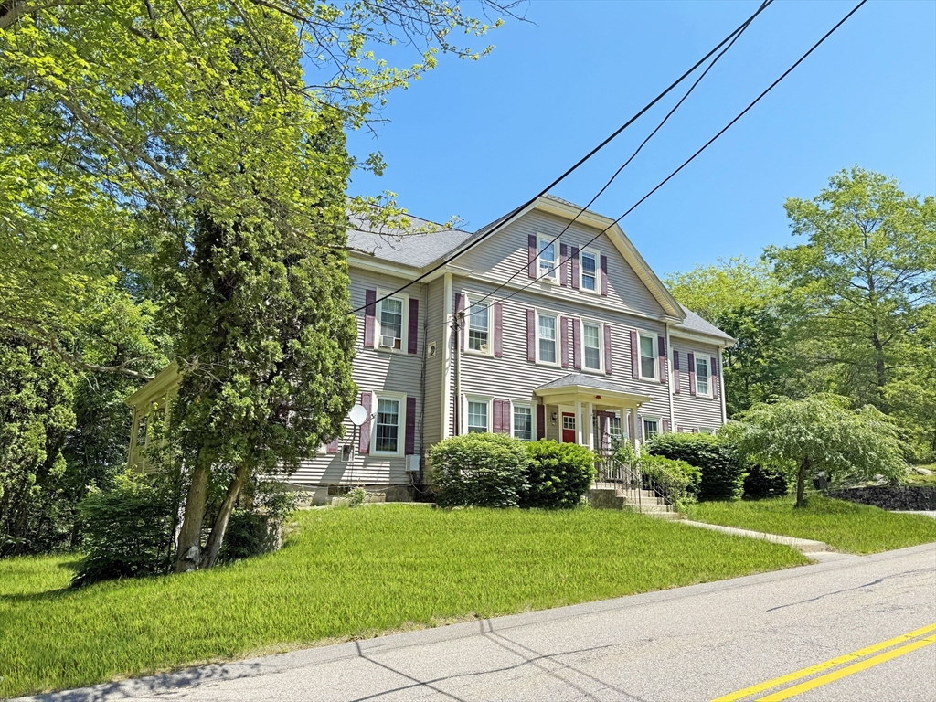 338 Summer St