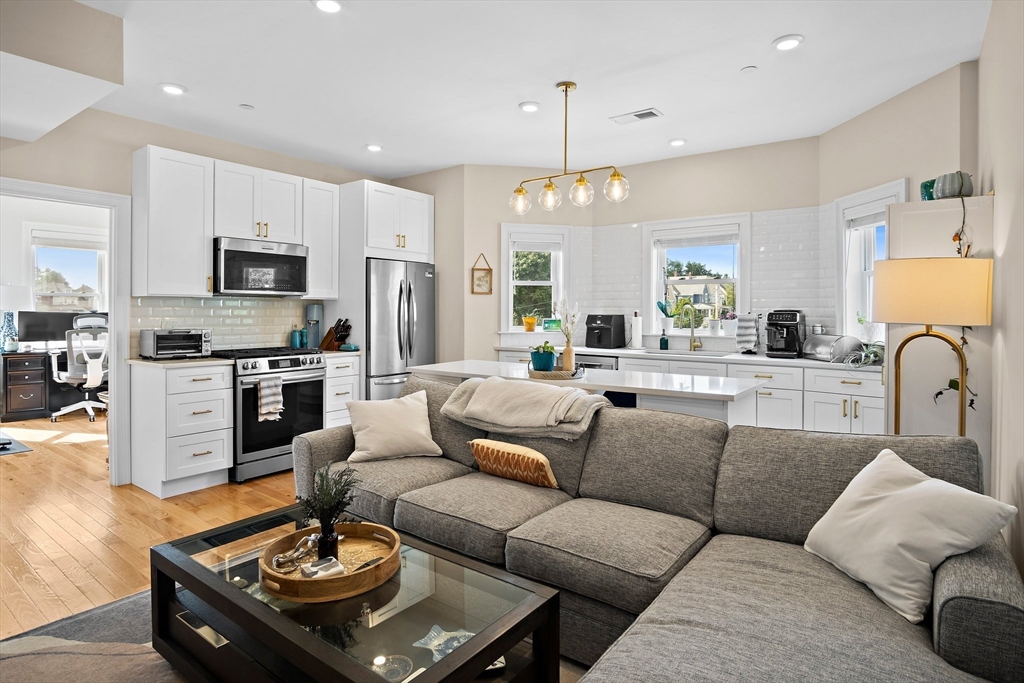 35 Somerset Ave #6