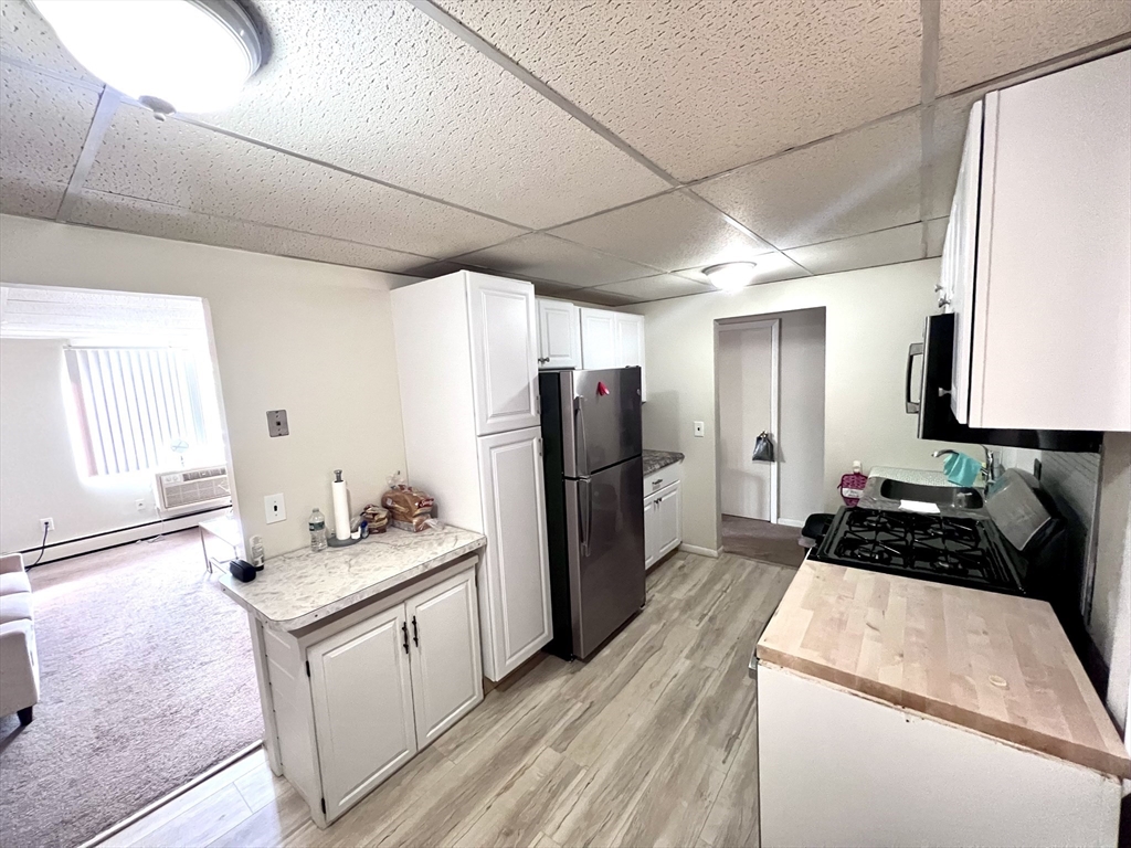 215 Chelmsford St 18