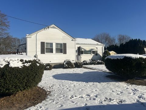 Photo of 260 Lawrence St, New Bedford, MA 02745 (MLS # 73486518)