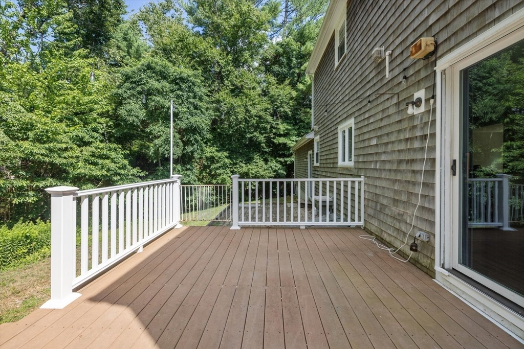 22 Morningside Dr, Rockland, MA Photo #27