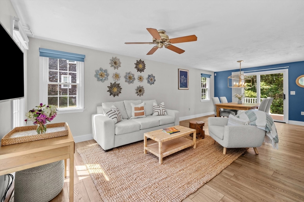 22 Morningside Dr, Rockland, MA Photo #5