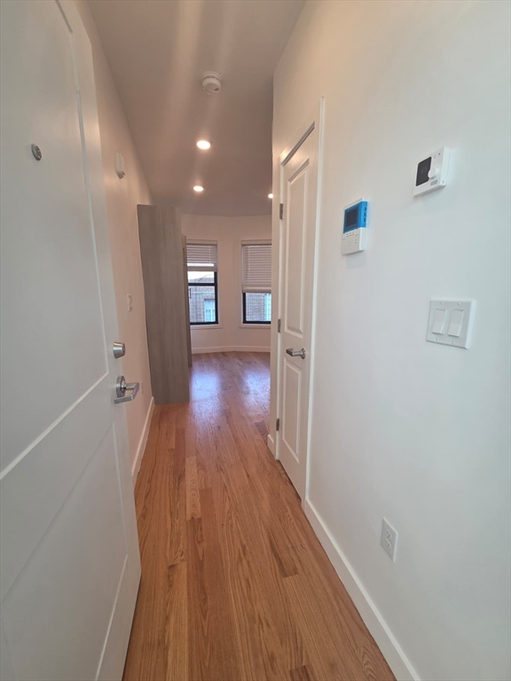 165 Hawthorne St 205