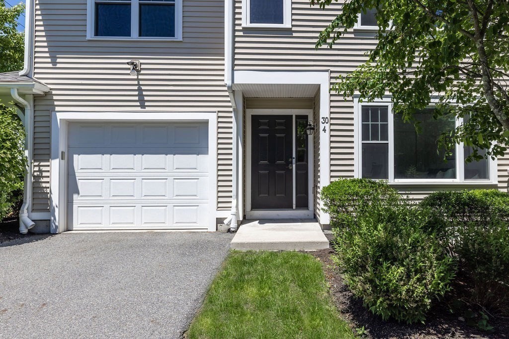 30 Webster St 4