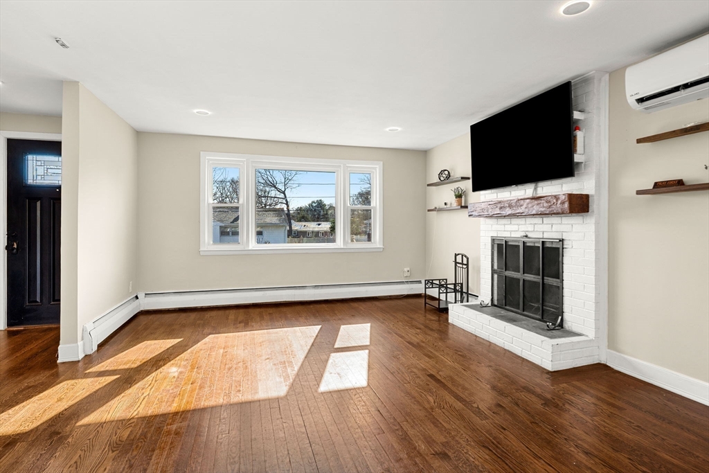 19 Smith Rd.