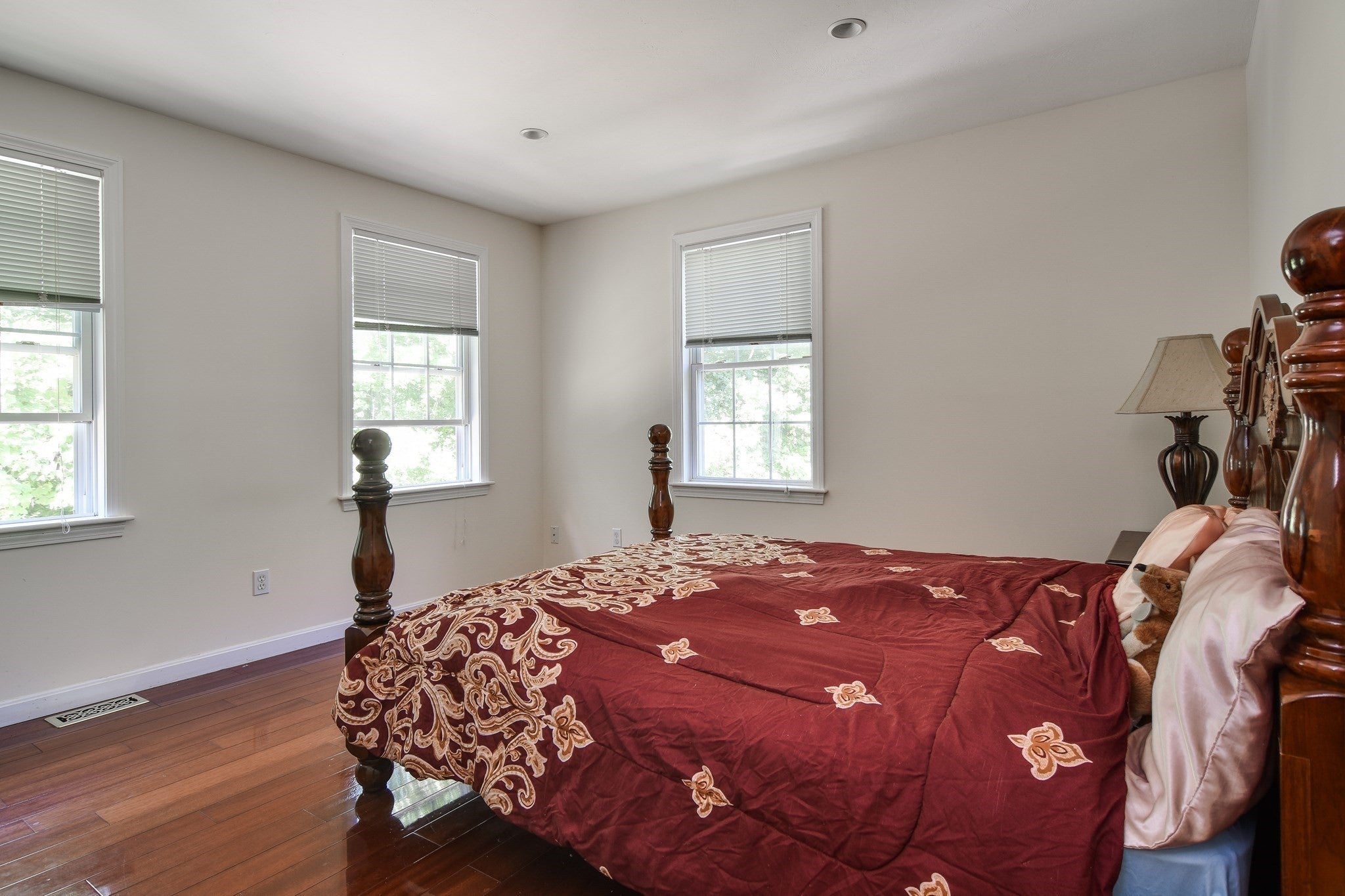 18 Pilgrim Rd, Ashland, MA, 18 Pilgrim Rd, Ashland, MA Photo #19