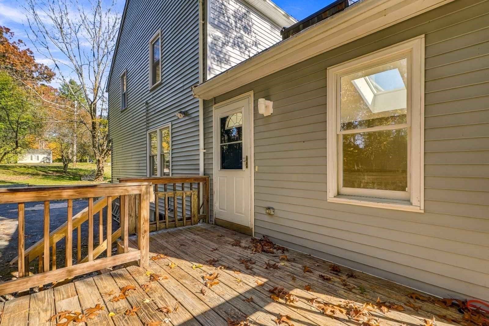 244 W River Rd 244