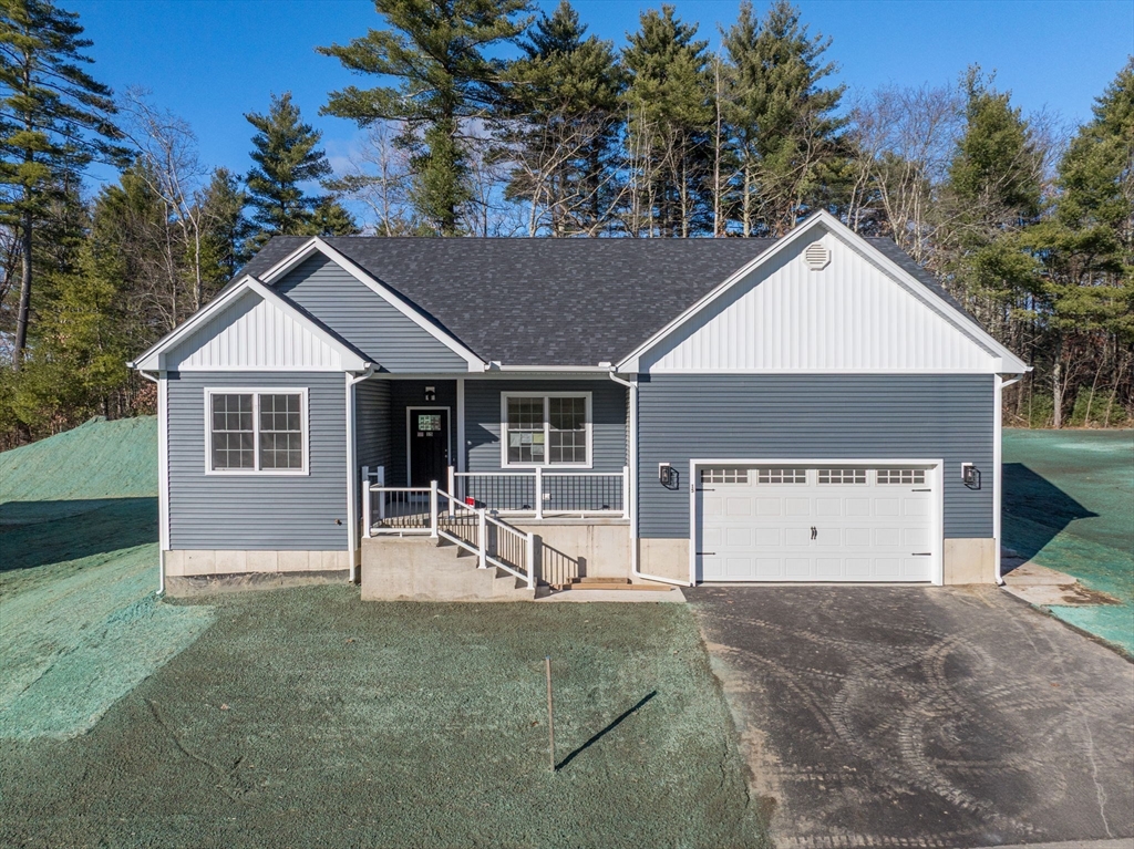 15 High Bluff