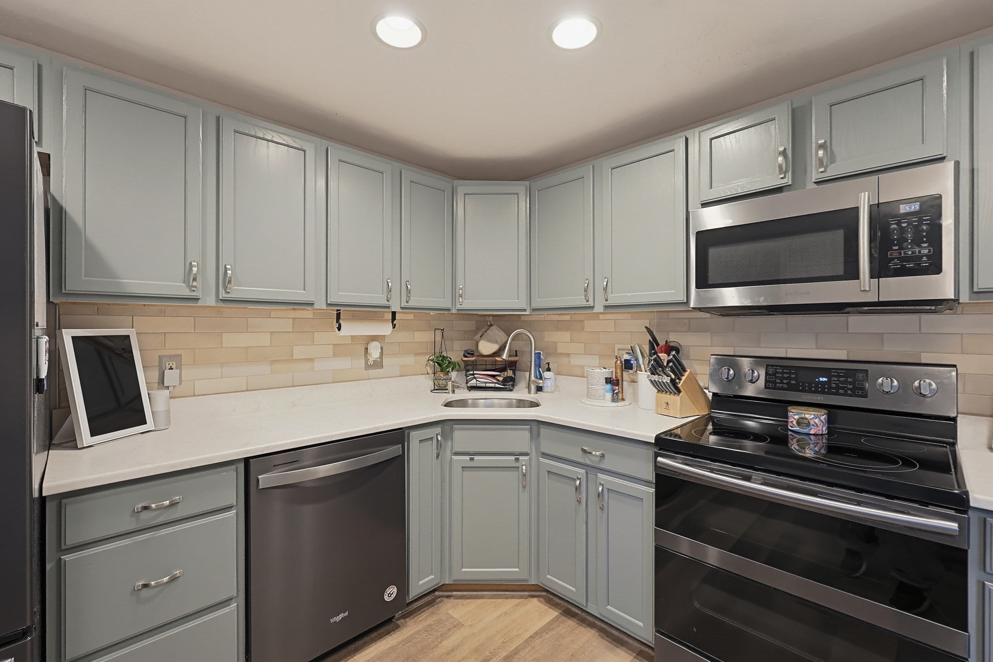 55 Nevins Rd #1, Methuen, MA, 55 Nevins Rd #1, Methuen, MA Photo #3