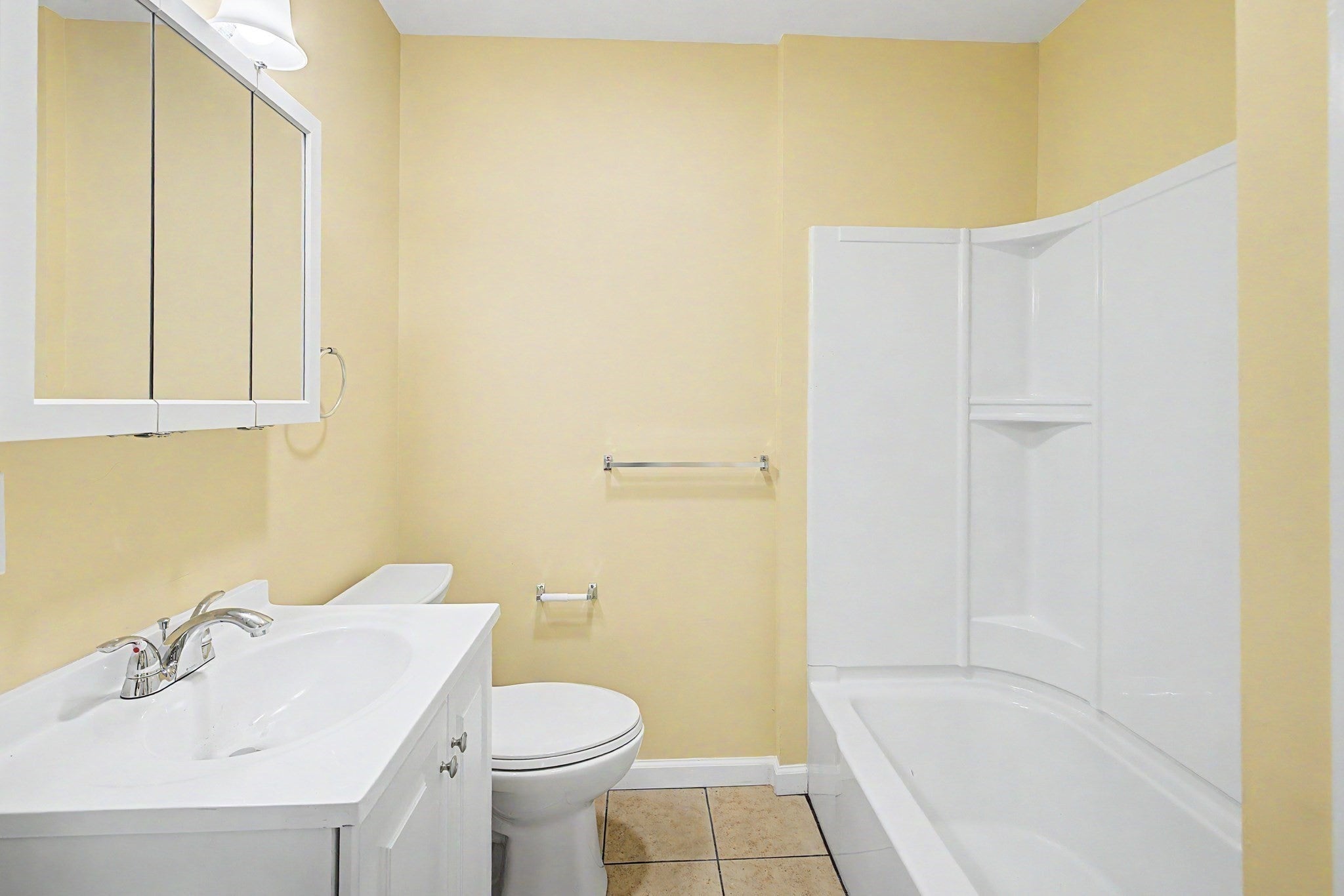 459-463 East St 1st floor r, Ludlow, MA Photo #19