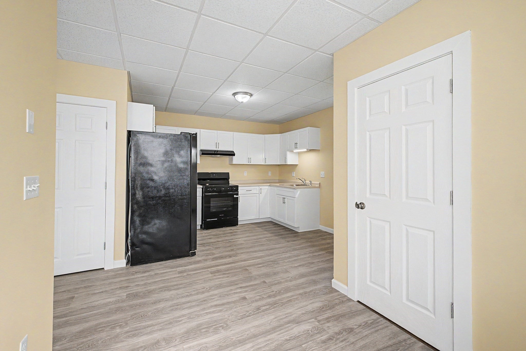 459-463 East St 1st floor r, Ludlow, MA Photo #5