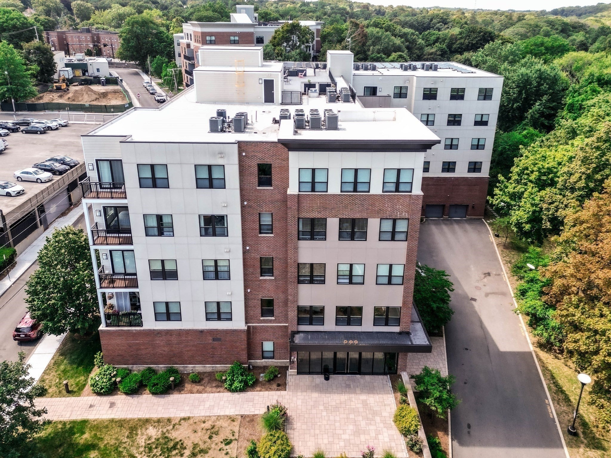 999 Hancock St 202, Quincy MA 02169