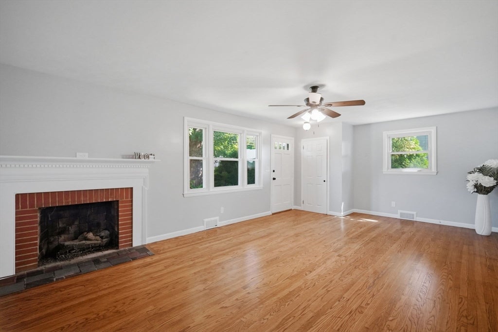 218 Maple St, East Longmeadow, MA, 218 Maple St, East Longmeadow, MA Photo #11