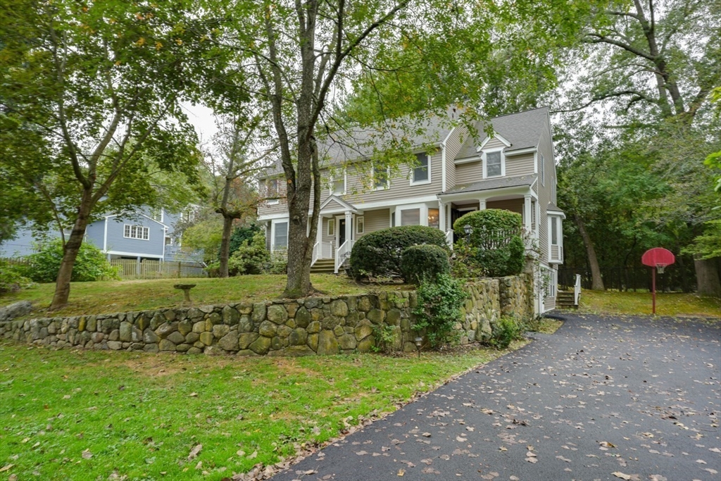 94 Rice Street