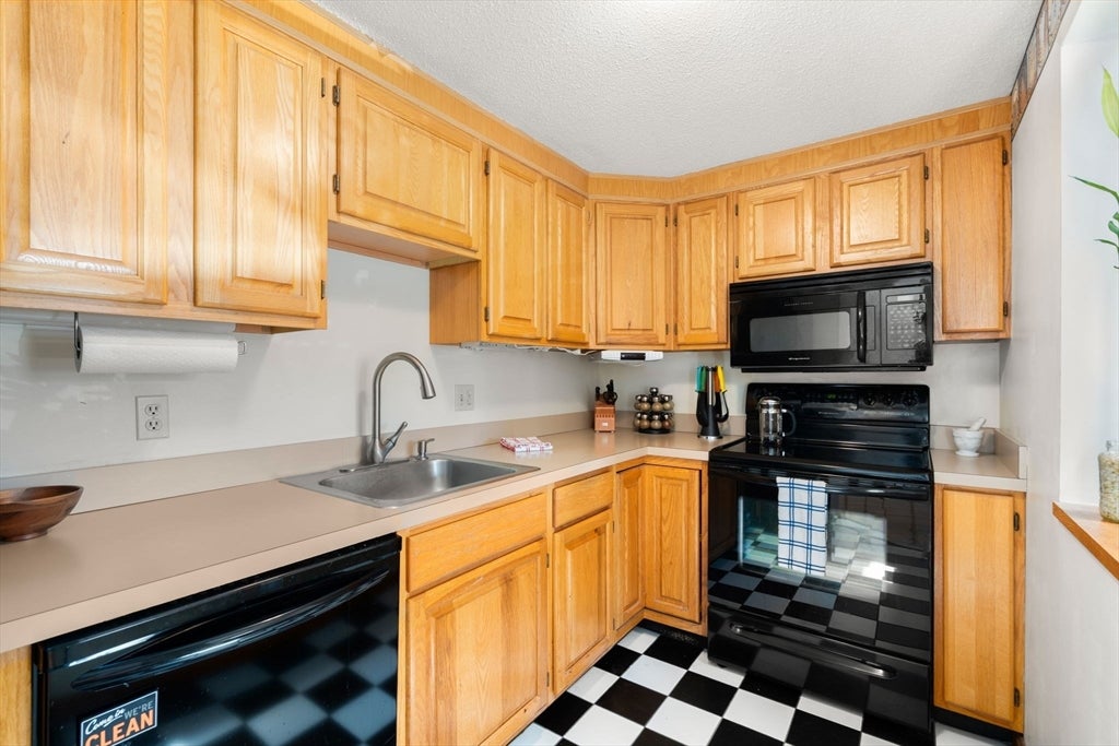 1292 Commercial St #1292, Weymouth, MA, 1292 Commercial St #1292, Weymouth, MA Photo #9