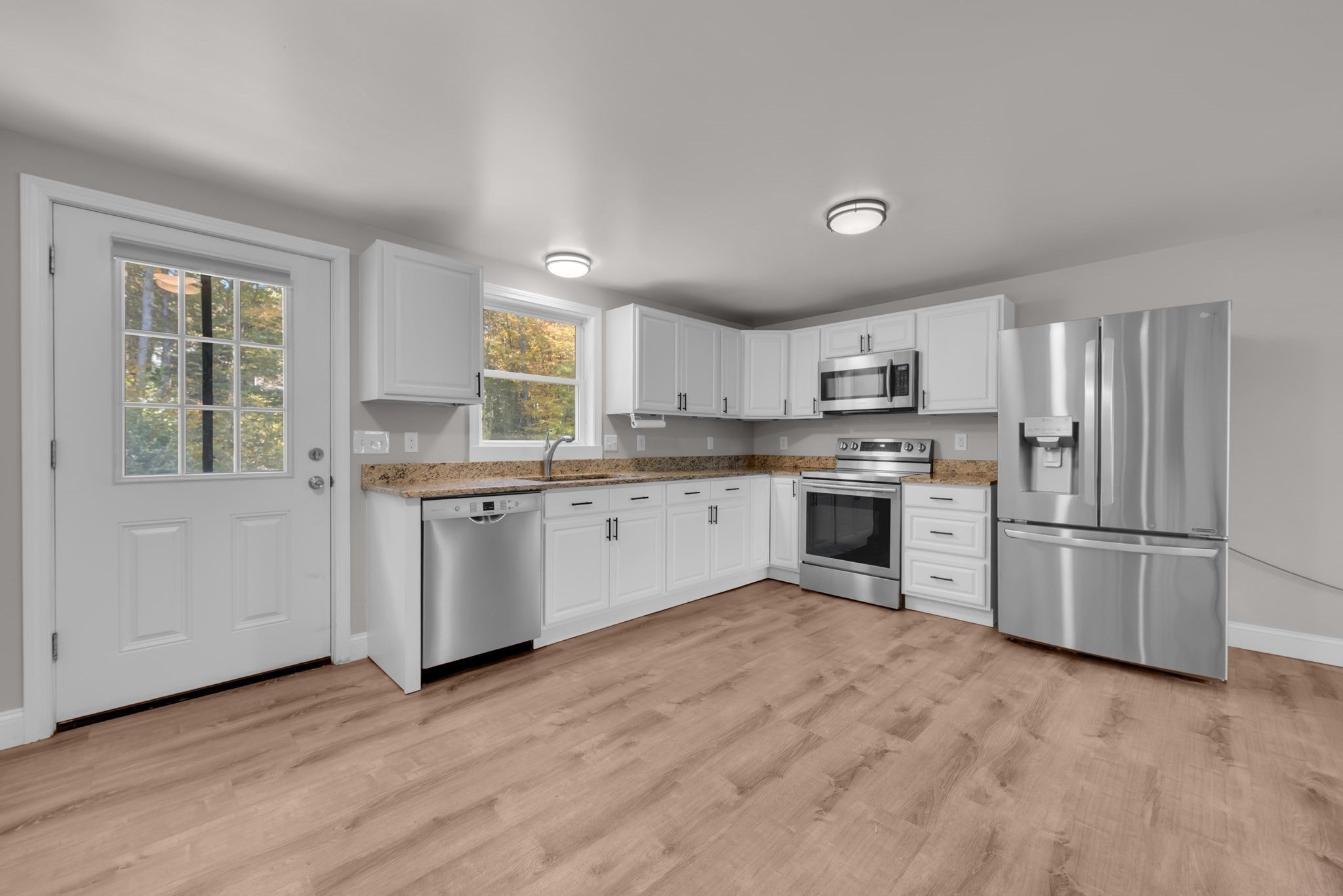 174 North Common Rd