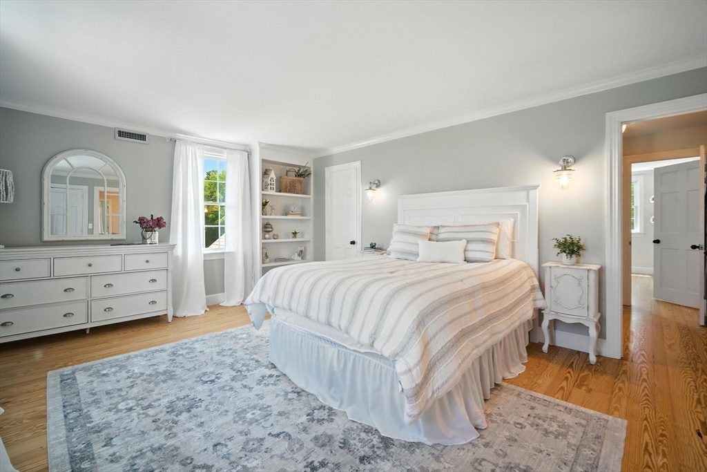 Suffield, Connecticut 06078, United States, 7 Bedrooms Bedrooms, ,7 BathroomsBathrooms,Residential,Active,178875