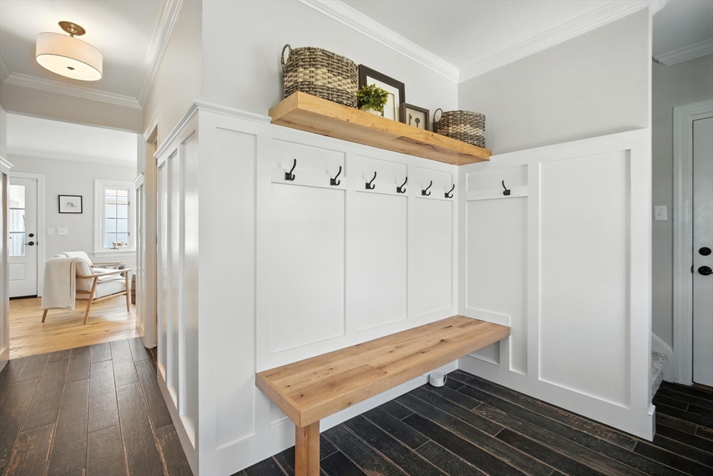 Suffield, Connecticut 06078, United States, 7 Bedrooms Bedrooms, ,7 BathroomsBathrooms,Residential,Active,178875